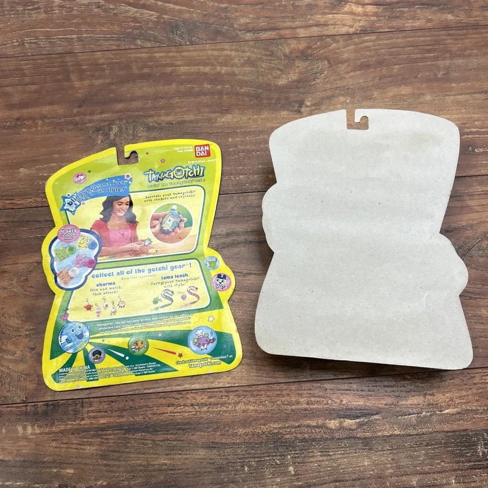 Tamagotchi Tama Deco-Ratchi Kit Gotchi Gear Green Case NEW **‎
